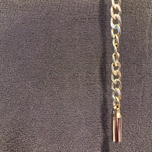 Chico’s Travelers Chain-Detail Olive Color Top Size 4 (XXl 2XL 20) - Picture 4 of 7